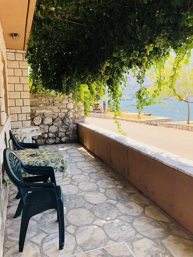 Sea View Apartment, Todorovic Kotor Luaran gambar